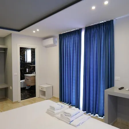 Hotel 3 Islands 2 *