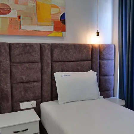 3 Islands 2 Hotel Ksamil