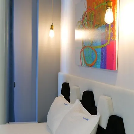 Hotel 3 Islands 2 *